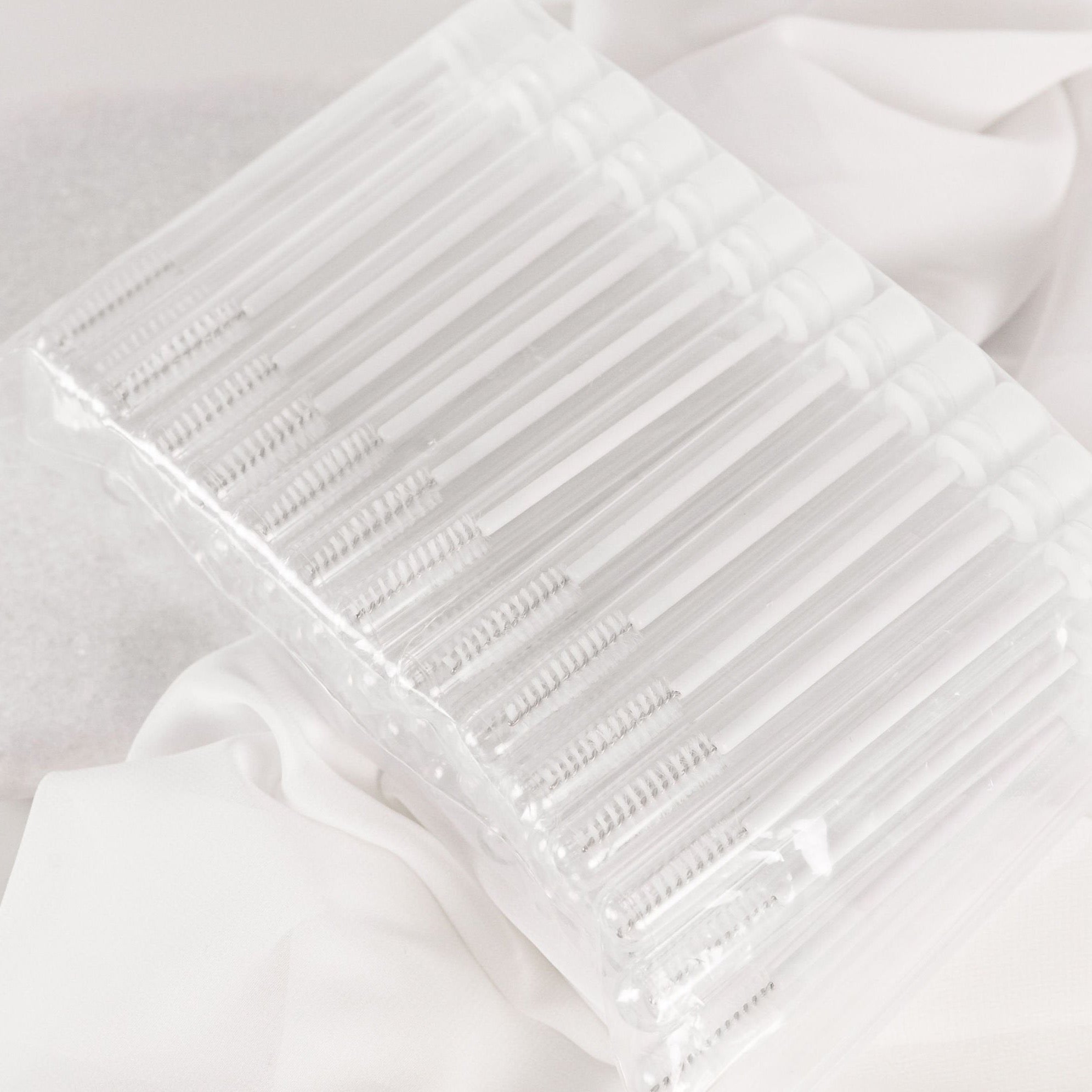 Mascara Wands - White with Tube