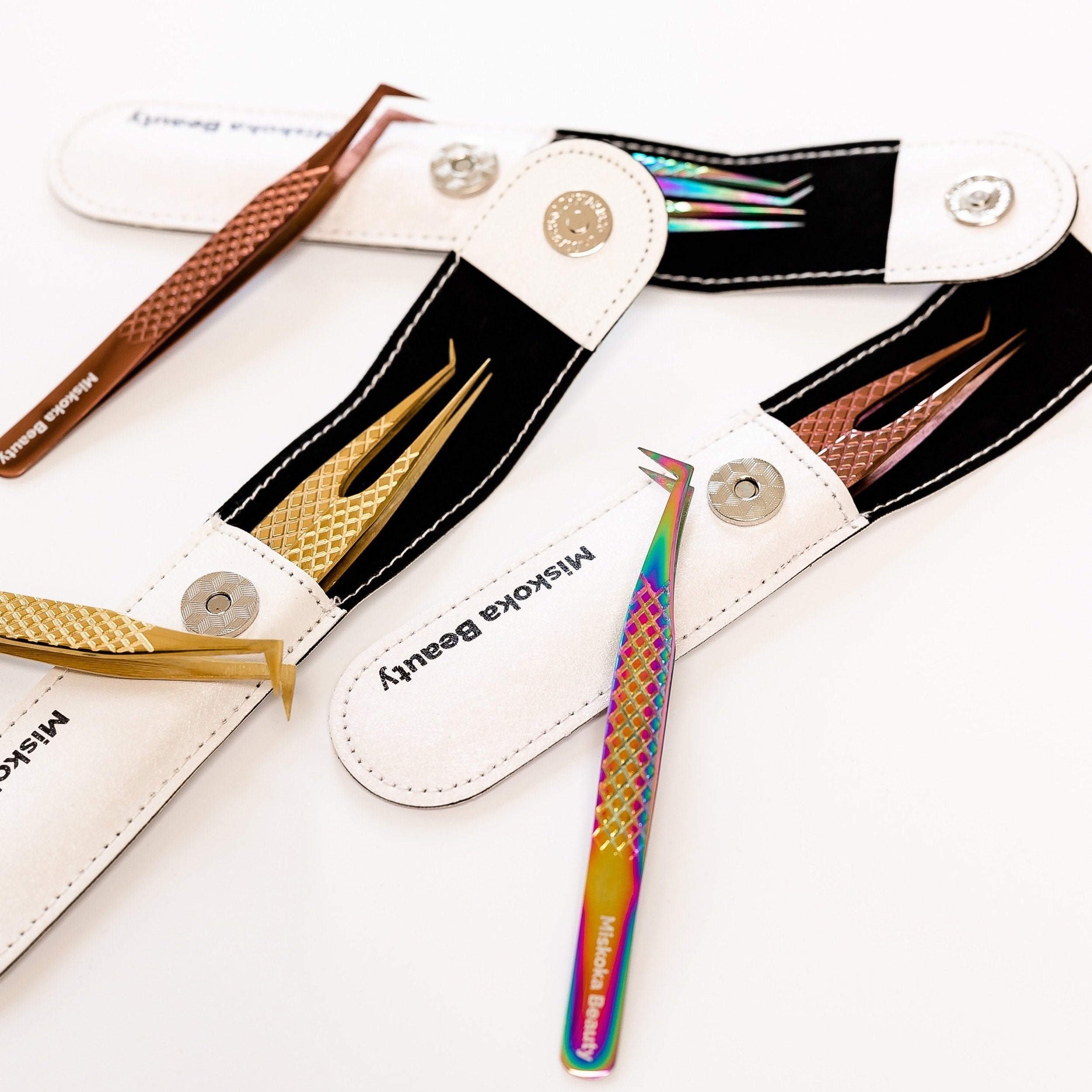 Tweezers